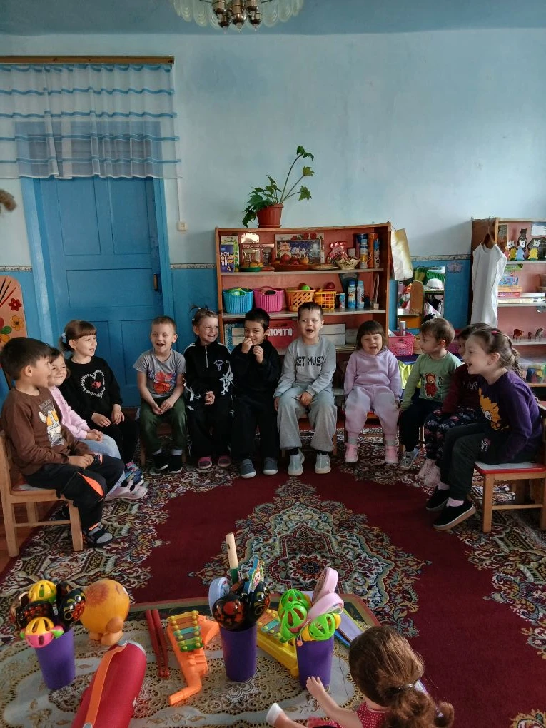 Музыкальное  занятие - разновозрастная  группа