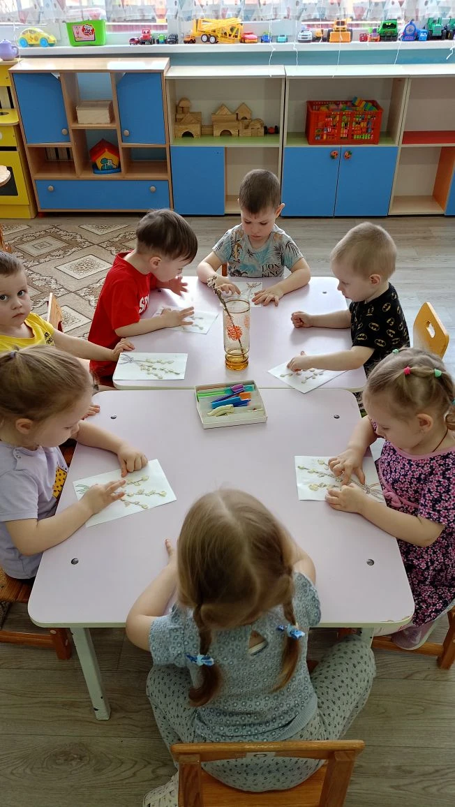 Весна-это волшебное пробуждение природы и ожидание чудес. Её с большим нетерпением ждут...