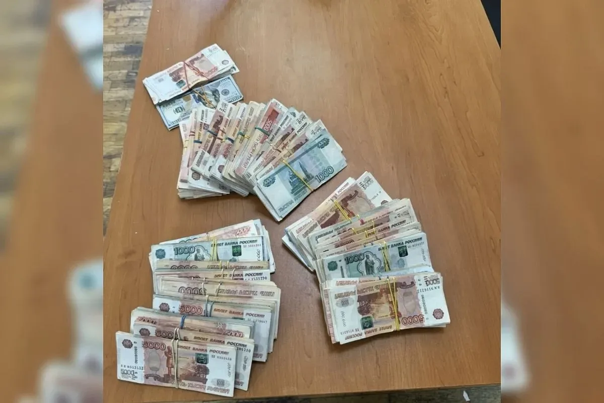 💰 Более 40 млн рублей штрафа заплатит россиянин за провоз 5 млн из Абхазии в Сочи.