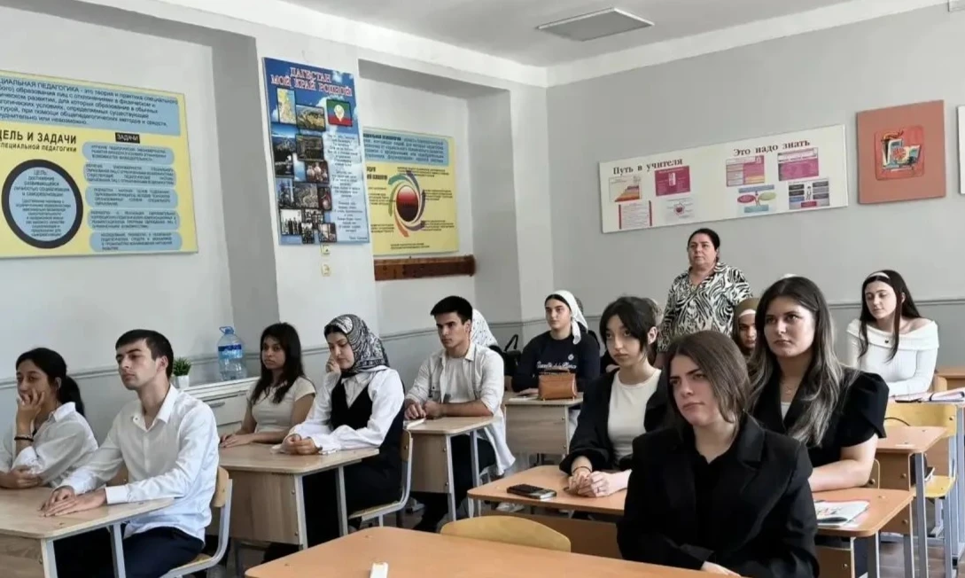 4 сентября на 3Д курсе был организован классный час на тему: «Беслан. Мы помним». Эта в...