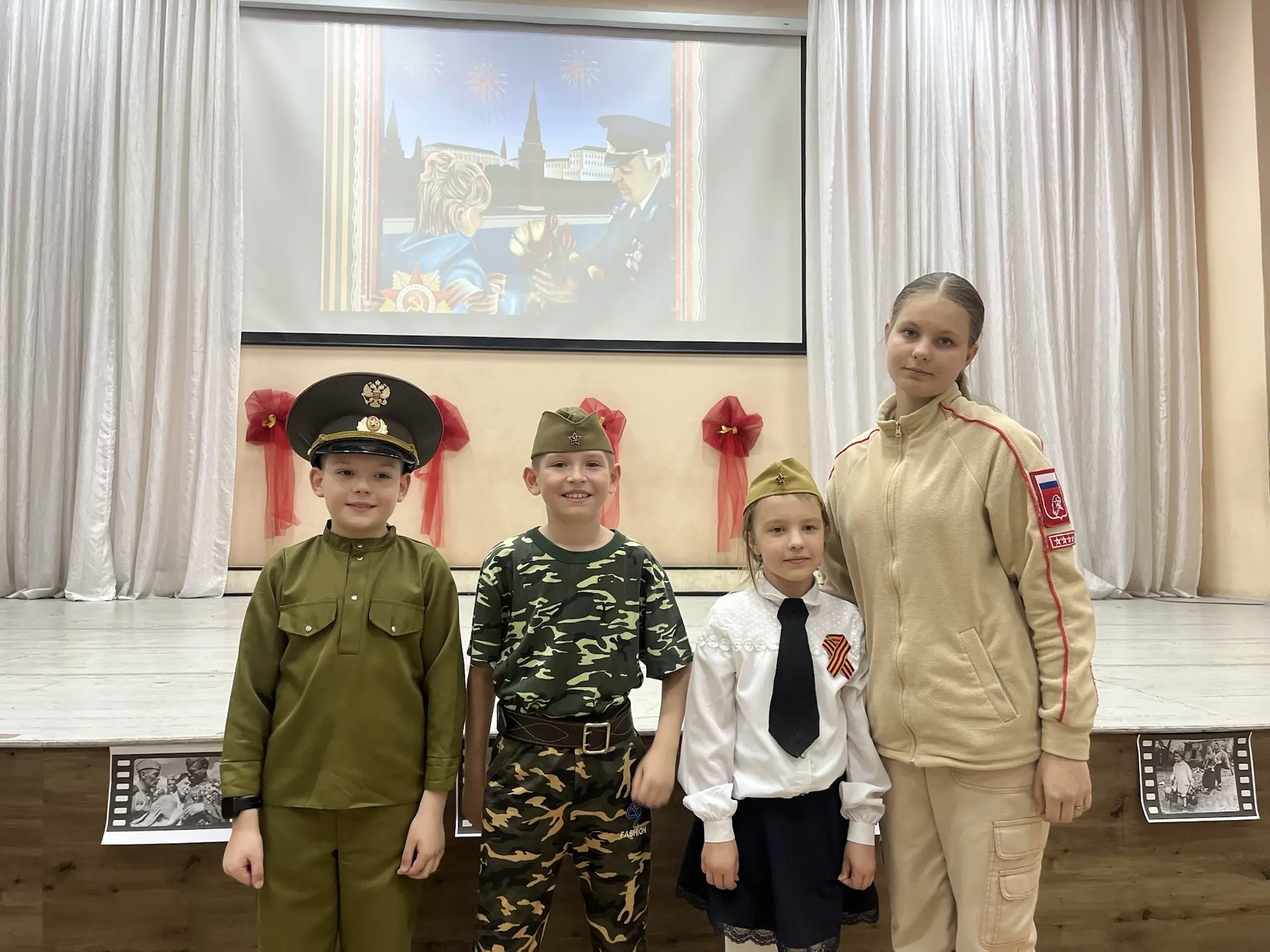 🎖️Сегодня прошел первый день нашего Фестиваля военно-патриотической песни!  🎵Ребята из 1, 2, 3, и 5 