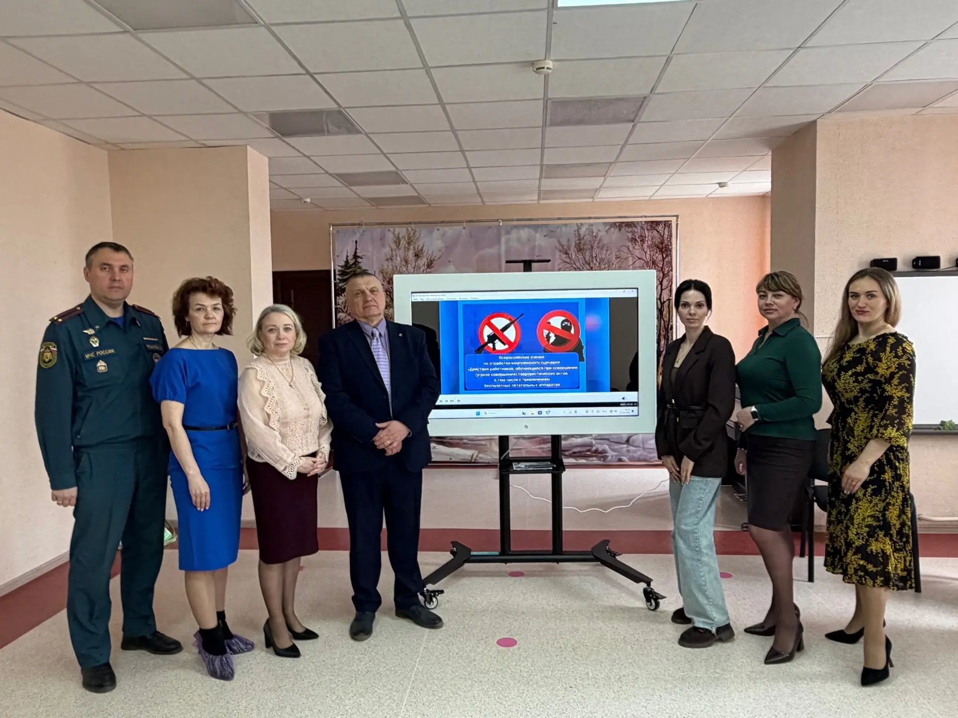 Сегодня в рамках Всероссийских учений по антитеррористической безопасности в нашем детском саду Раду