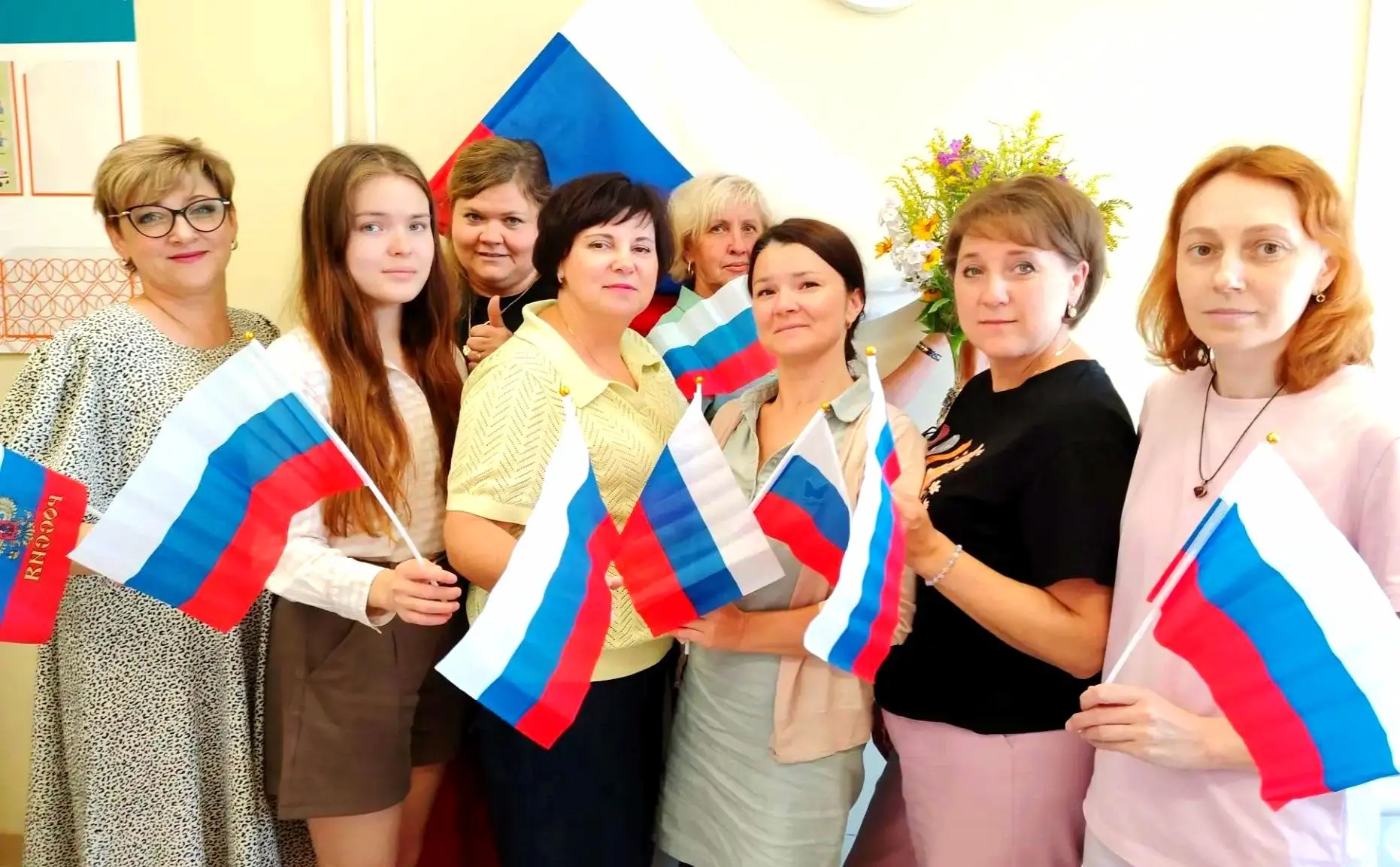 🇷🇺 В рамках празднования Дня Государственного флага России, в нашем Учреждении прошла...