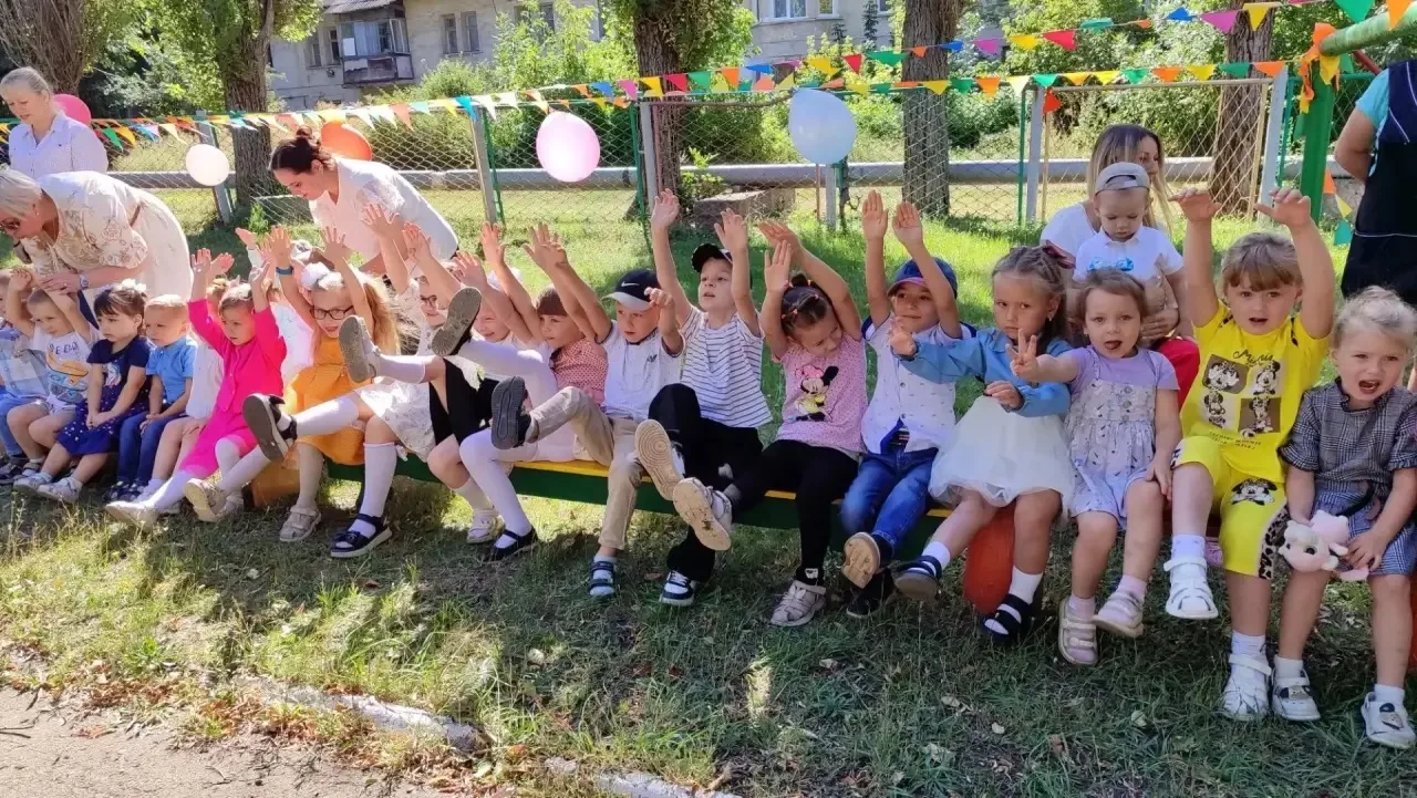 День знаний — это всегда волнительный и радостный момент, когда ребята возвращаются в с...