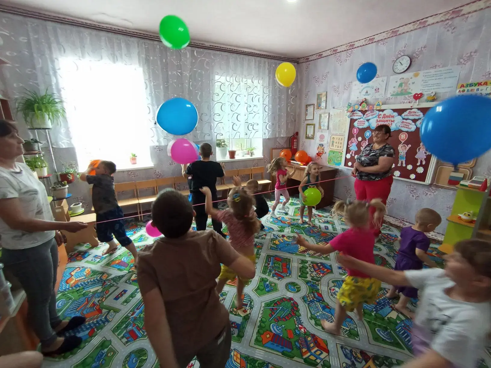В первый день тёплого и красочного лета отмечается Международный праздник – День защиты...