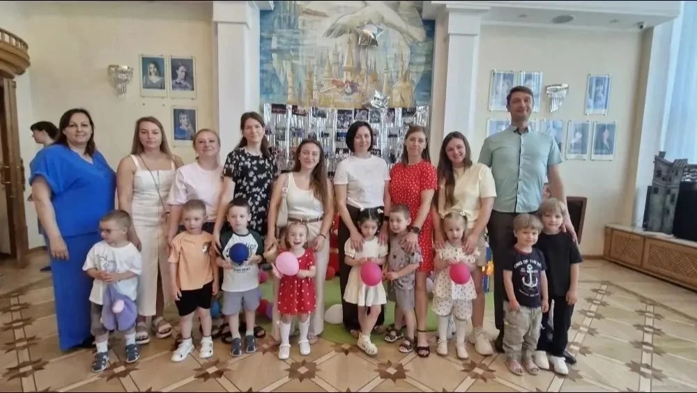 В минувшие выходные ребята, родители и педагоги второй группы №2 посетили Белгородский кукольный теа