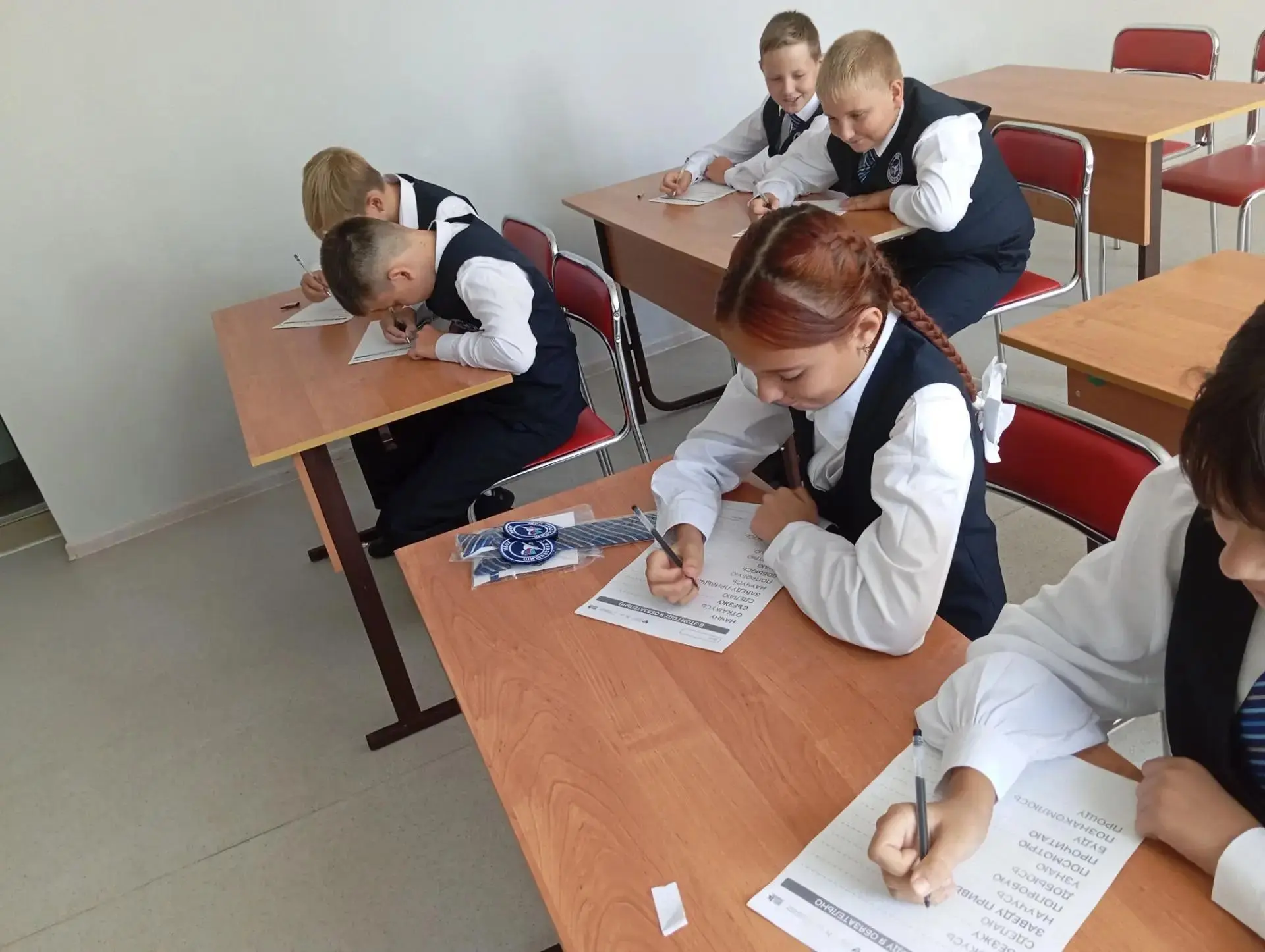 1 сентября в нашей школе прошли первые в новом учебном году занятия цикла «Разговоры о ...
