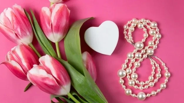 Дорогие женщины, коллеги и прекрасные дамы!