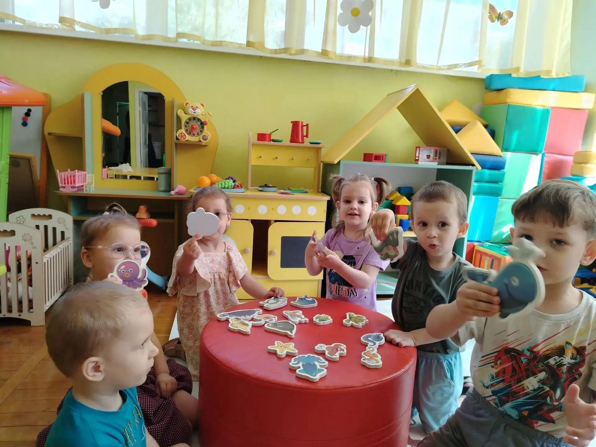 🌊 Неделя «Подводный мир России» в нашем саду!

На этой неделе мы с головой нырнули в изучение морск