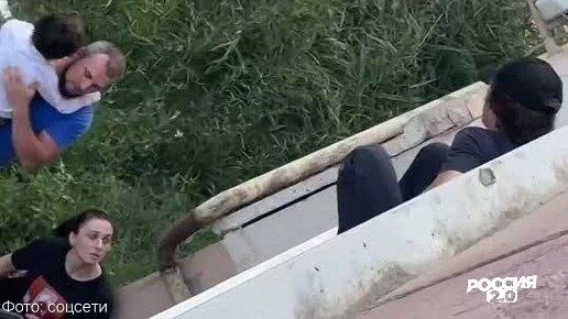 Школьник из Каспийска спас малыша и получит 1 000 000 рублей

14-летний подросток удостоен премии Ке