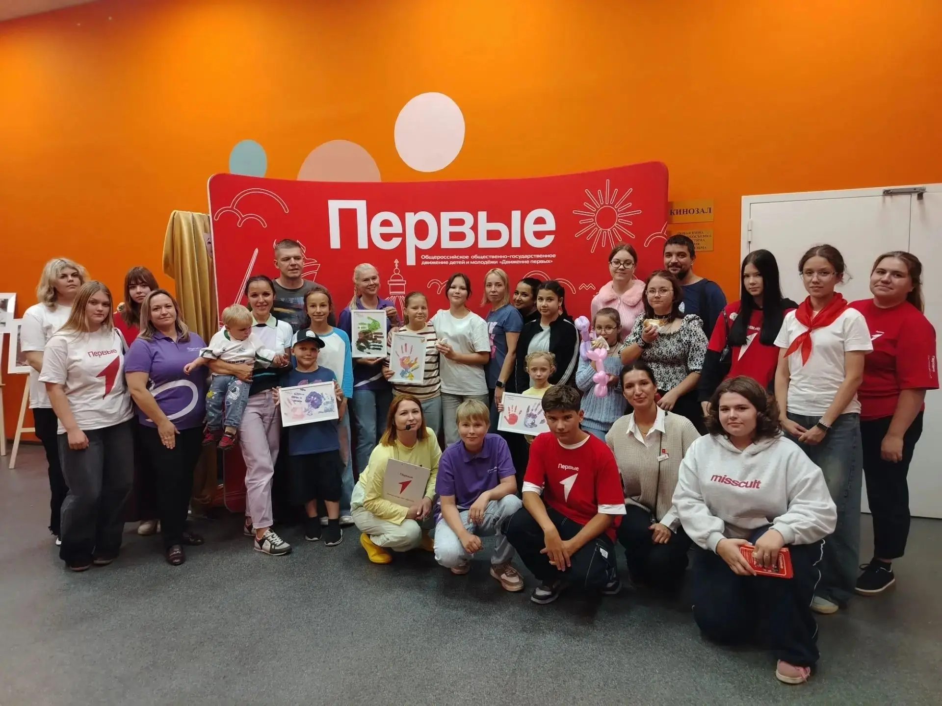💪 МЫ ВСЕГДА В ДВИЖЕНИИ!  Наши волонтёры снова в деле! 🔥