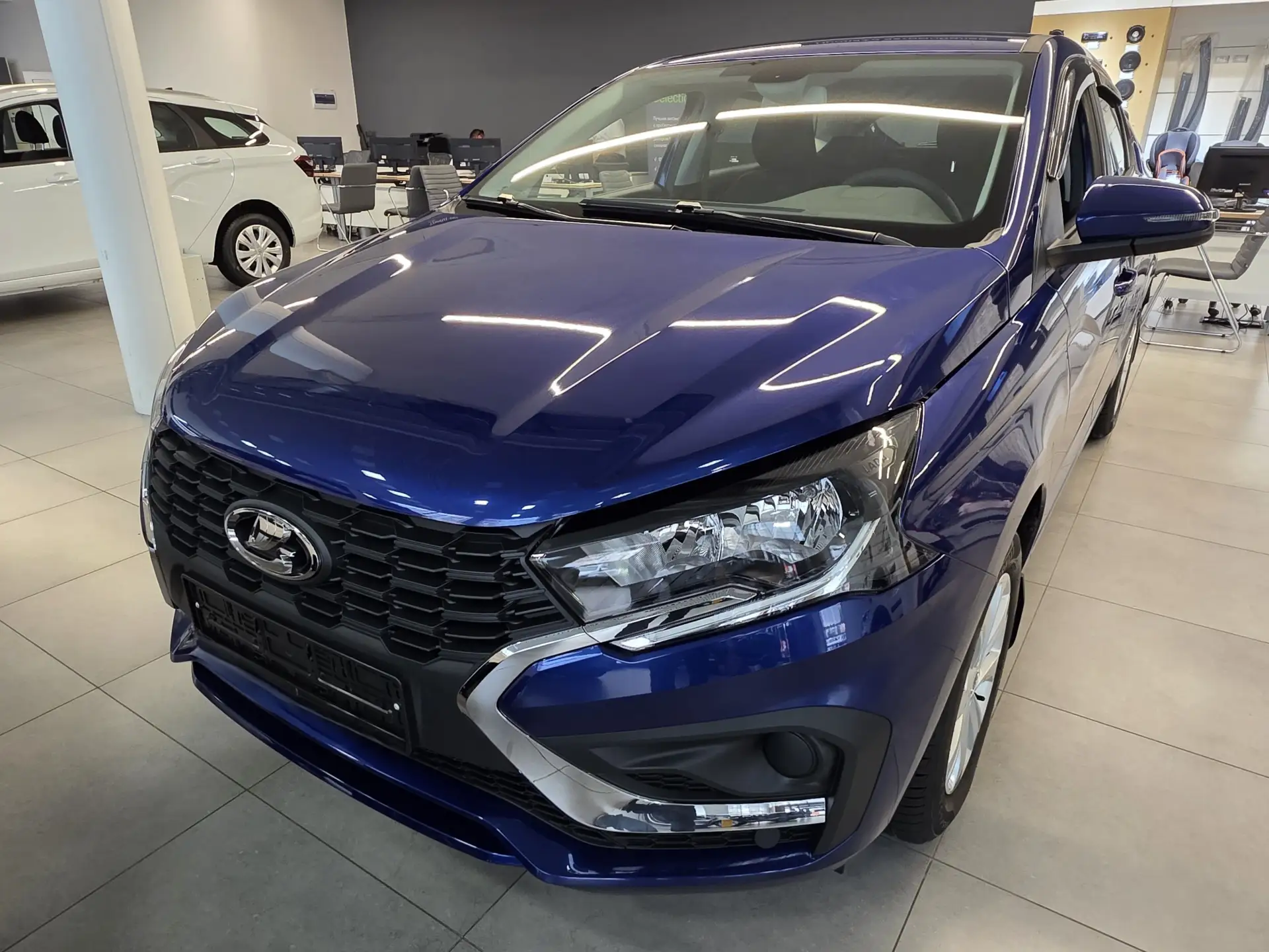 LADA Iskra SW — практичный универсал для города и дачи.
