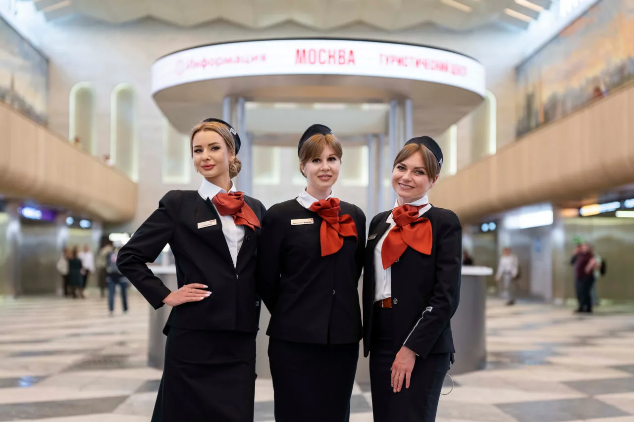 В Москве после масштабного обновления открыли Ленинградский вокзал  Именно отсюда будут отправляться