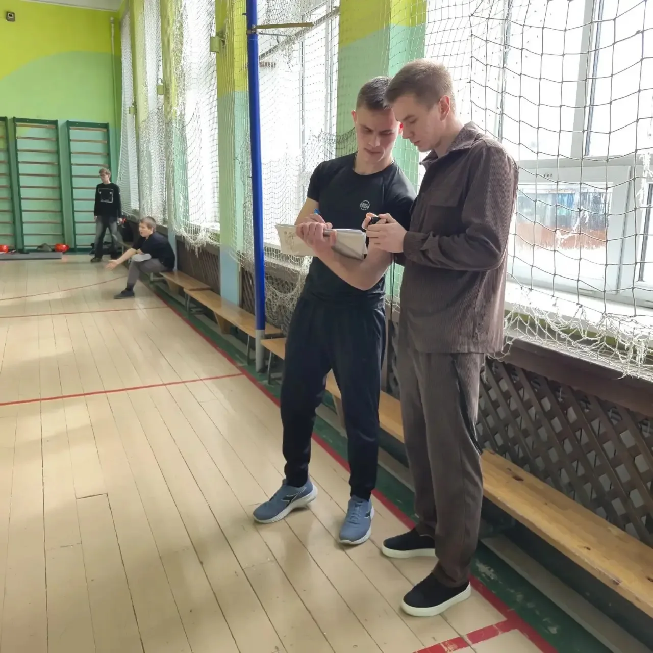 Клуб выходного дня: спорт, драйв и семейное единство! ⚽️🏓  Сегодня в нашей гимназии прошёл клуб выхо