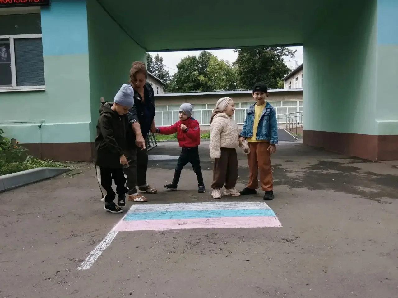 🌍Ежегодно 22 августа в России отмечается День Государственного флага Российской Федера...