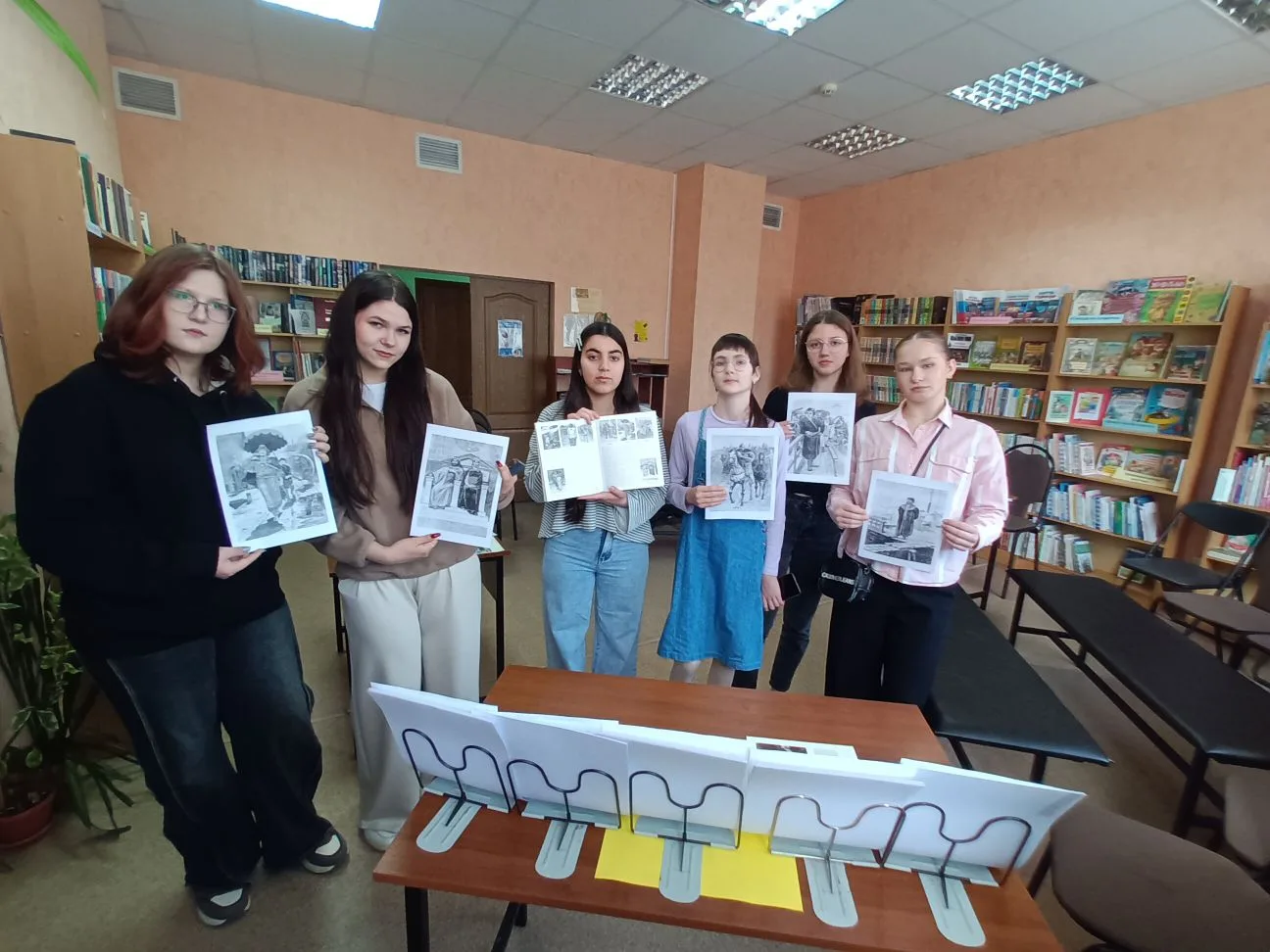 ￼ 30 марта в дни весенних школьных каникул в библиотечном пункте центральной городской библиотеки им
