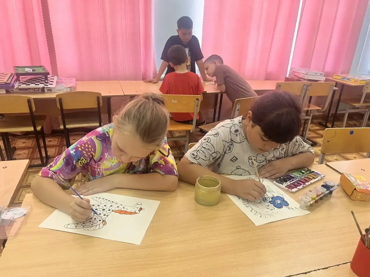 🎉 День творчества в лагере — будет ярко и интересно! 🎉
Готовьтесь к насыщенному дню, полному красо