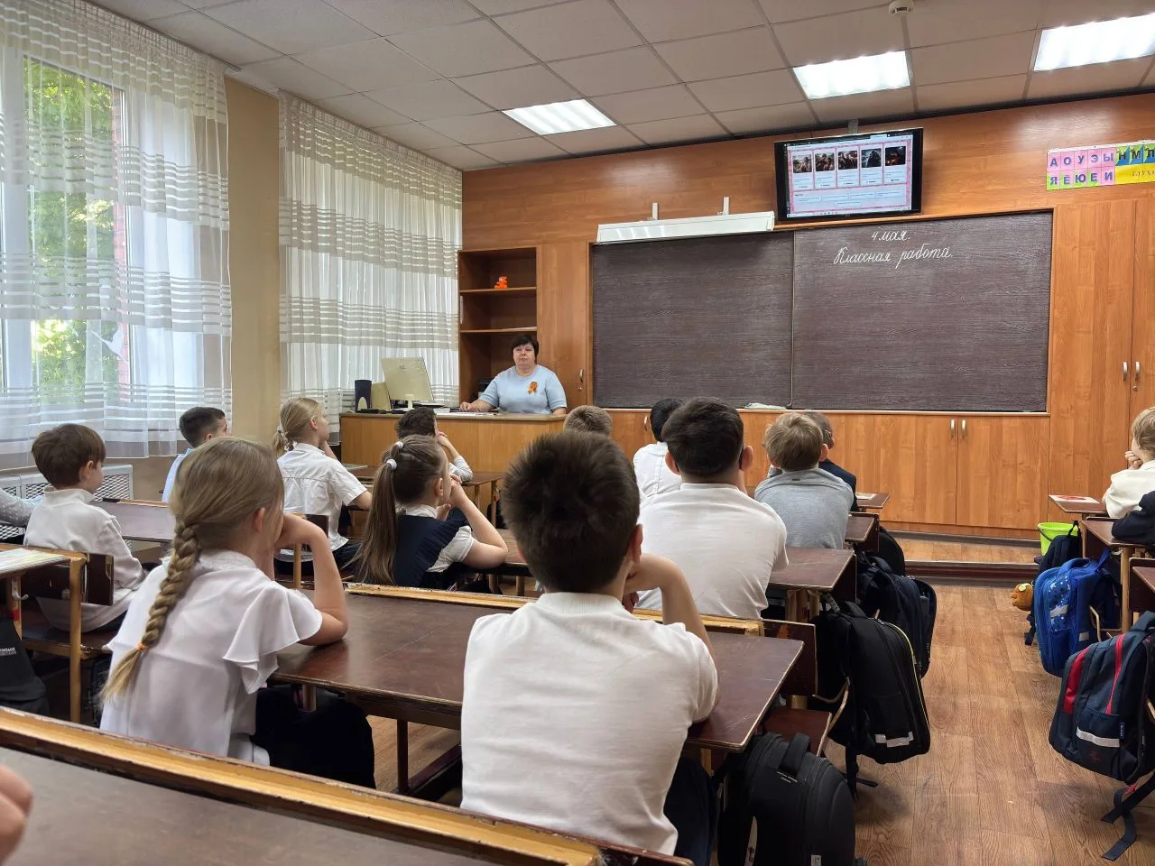 🇷🇺РАЗГОВОРЫ О ВАЖНОМ🇷🇺  В преддверии 81-й годовщины Великой Победы сегодняшние разговоры «Песни о во