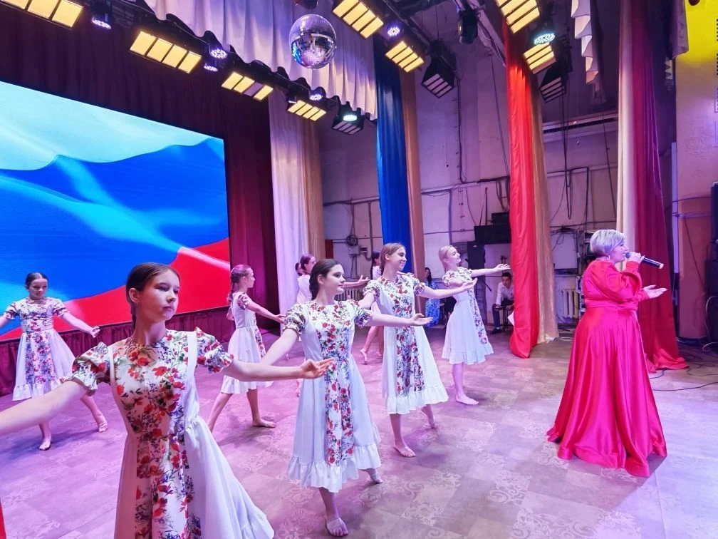 Концерт ко Дню России. Подробности на https://romrdk.rnd.muzkult.ru/news/142988336