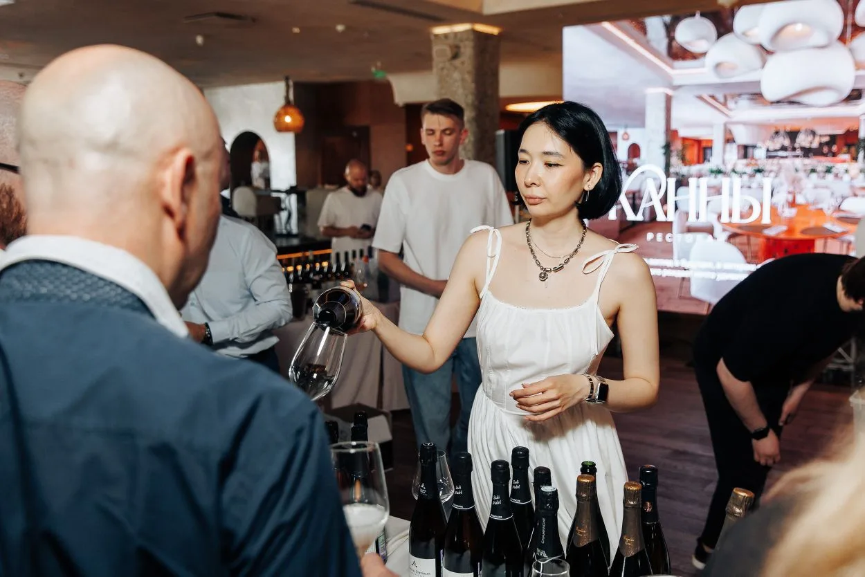 Спасибо всем, кто разделил с нами этот вечер. 🍷