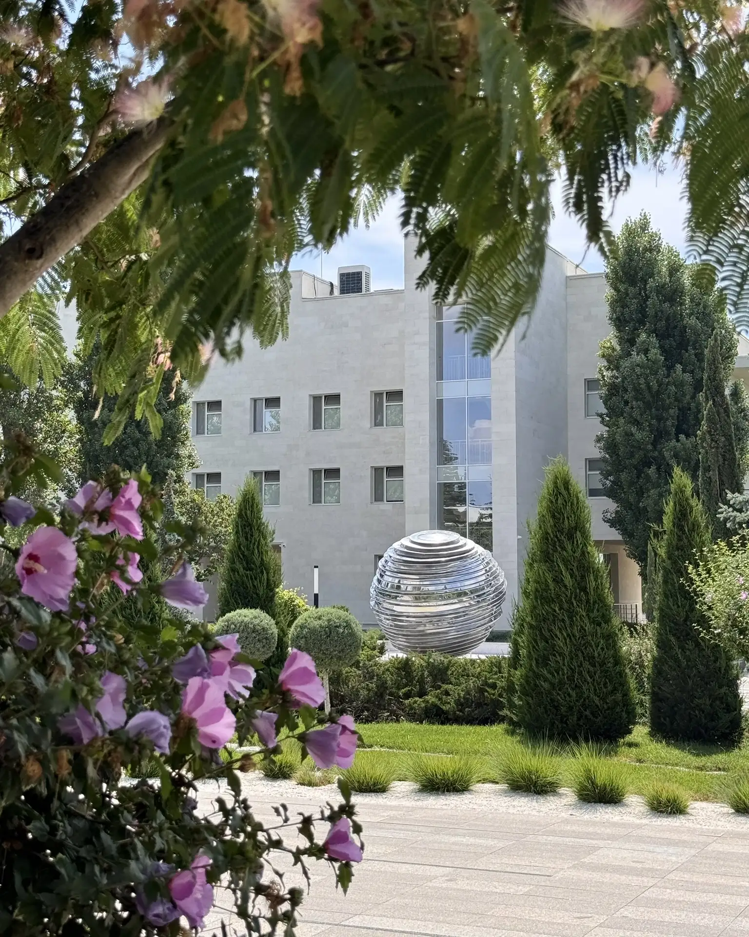 Доброе утро, Бригантина «Белогорье» ☀️

На календаре ещё месяц лета! Как ваши дела?

❤️ — отлично!
�