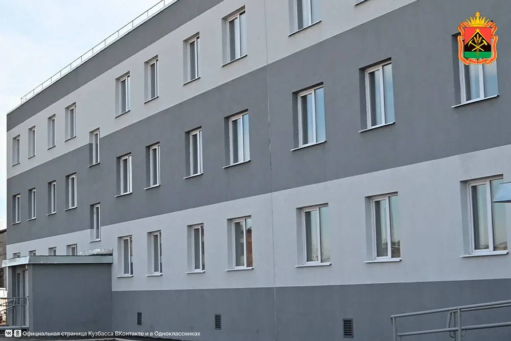 В Тисульском округе сдали многоквартирный жилой дом для детей-сирот  Трехэтажный 48-квартирный дом о