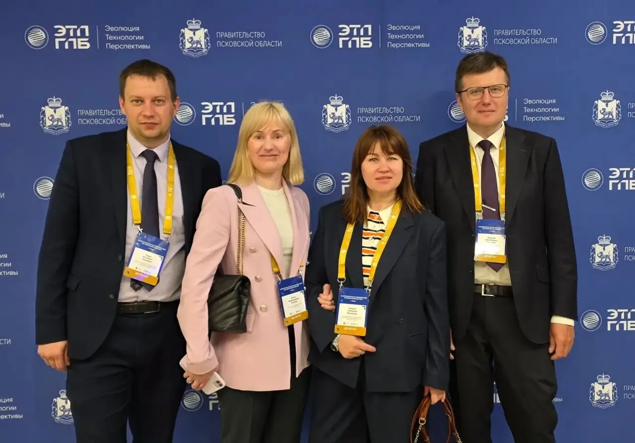 Команда Комитета по государственному заказу Санкт-Петербурга вместе с подведомственным учреждением С