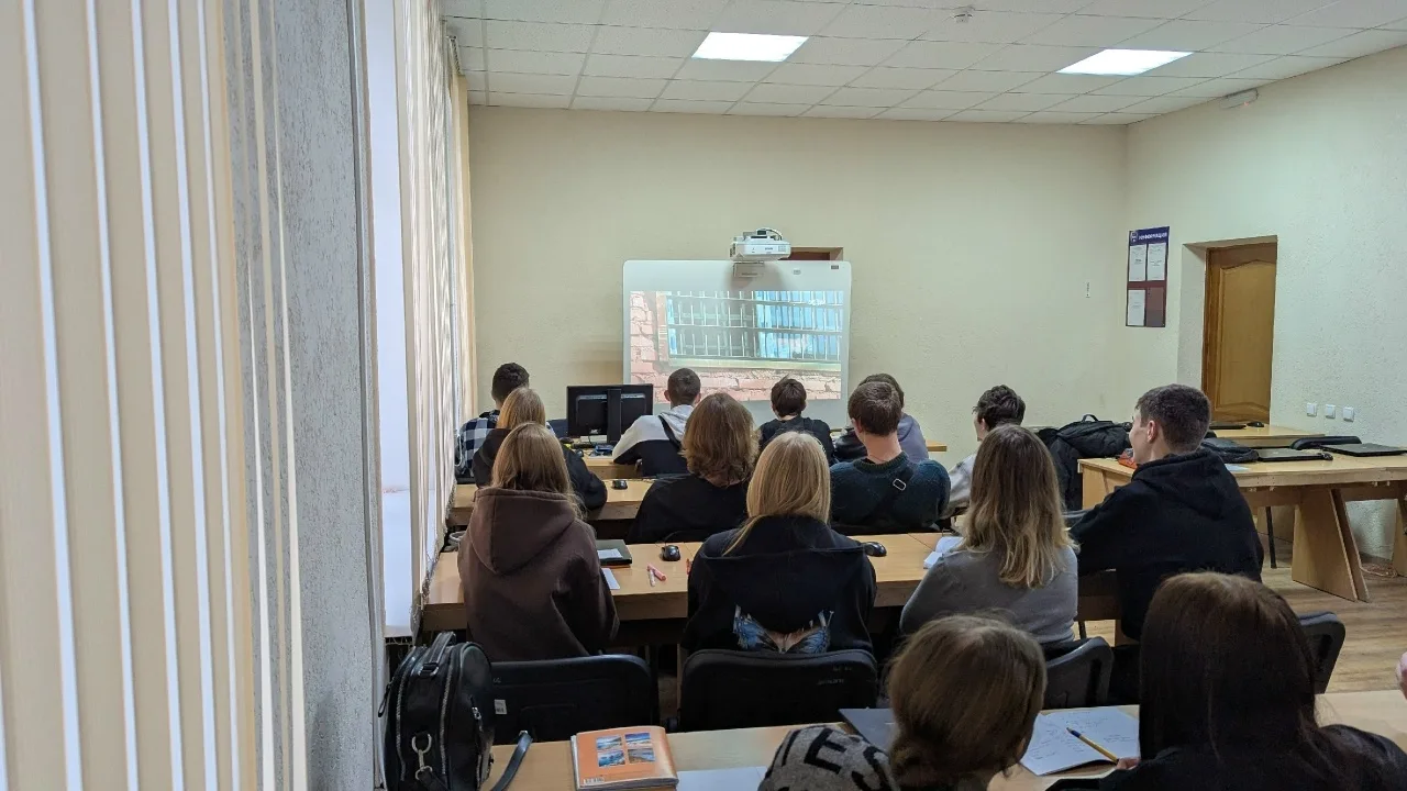23 апреля преподавателем Грушевским Е.В. было проведено внеаудиторное занятие по  учебн...