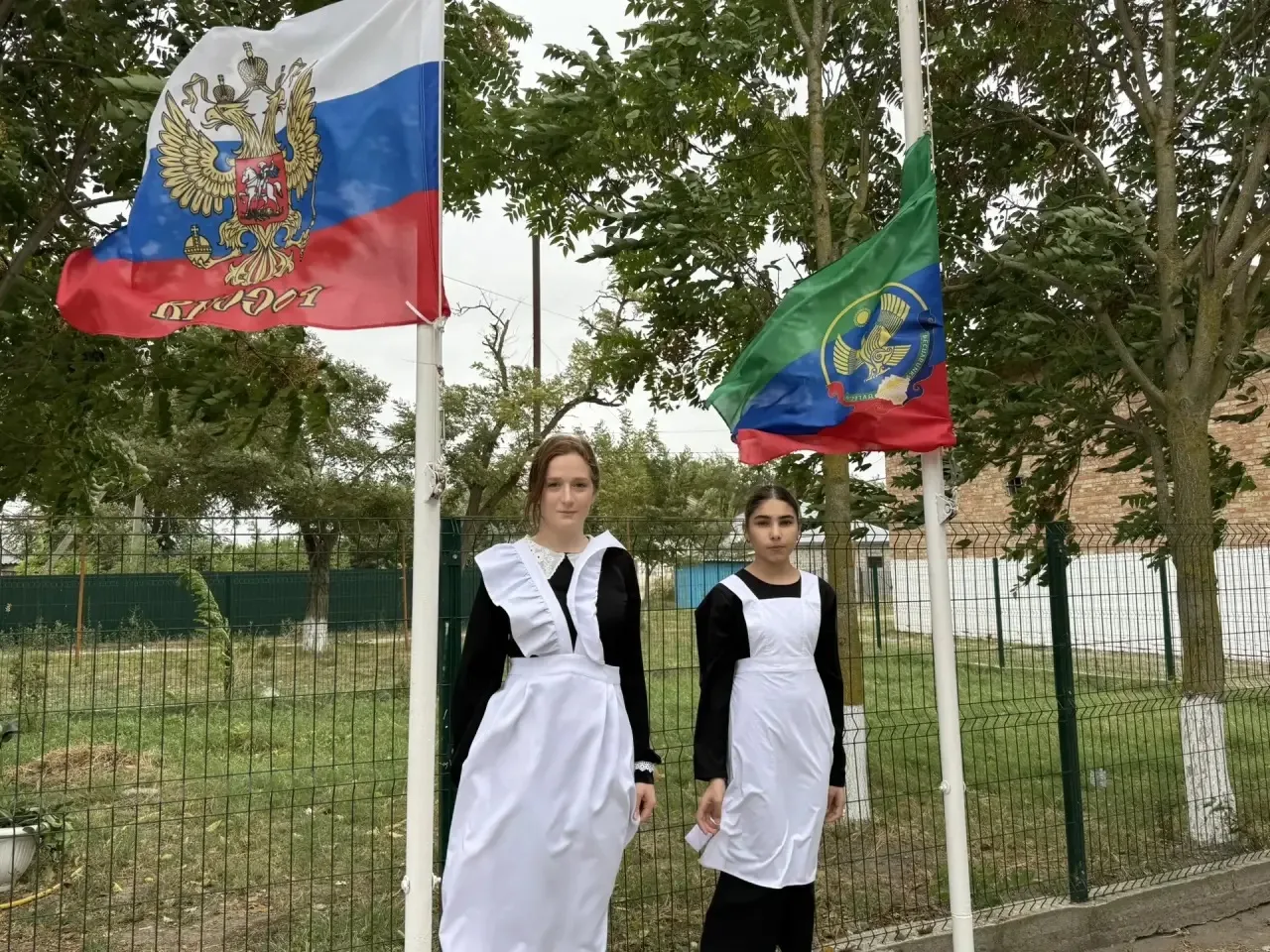 🔷 В понедельник, 7 сентября 2026 года, в школах Тарумовского района  прошло первое зан...