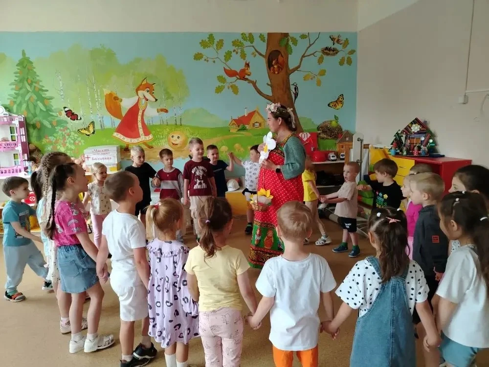 🌼 В нашем детском саду прошло увлекательное развлечение «Дети — цветы жизни»! 

Ребята отгадывали з
