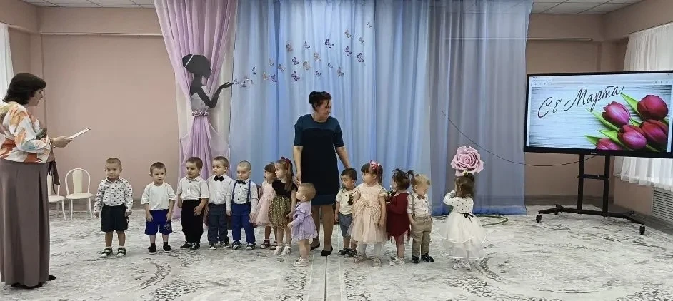 🌷Весна радует нас не только тёплыми деньками, но и чудесными праздниками — а какой пра...