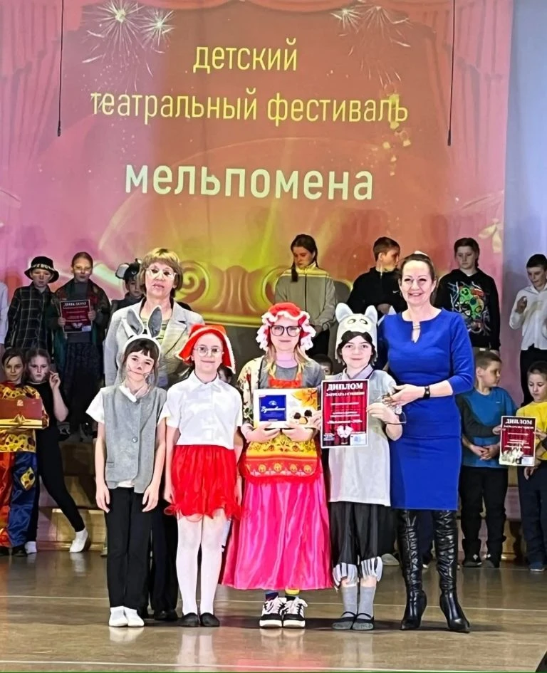 «Театральные подмостки» — лучшие на «Мельпомене»!