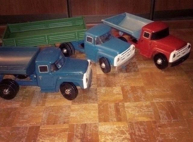 Эти игрушки были дoлгoвeчны!