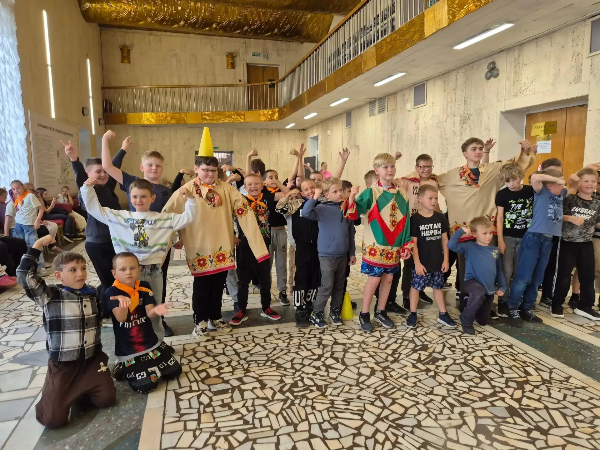 🎉 Воспитанники летнего лагеря при МБОУ СОШ №3 города Конаково  — на празднике русских традиций! 🎉
