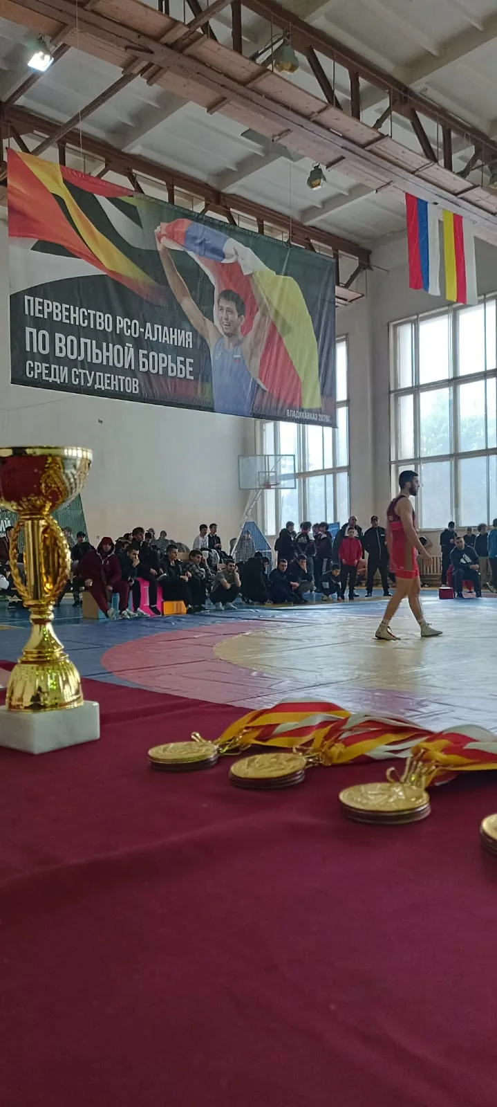 🏫 Студенческая сборная СКГМИ (ГТУ) стала обладателем серебряных наград на турнире по вольной борьбе 