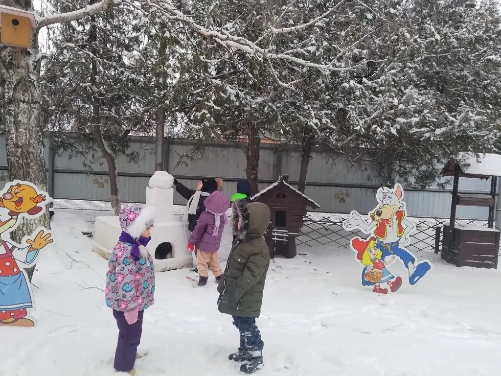Зимние прогулки с детьми полезны для здоровья, настроения и развития. Регулярные выходы...