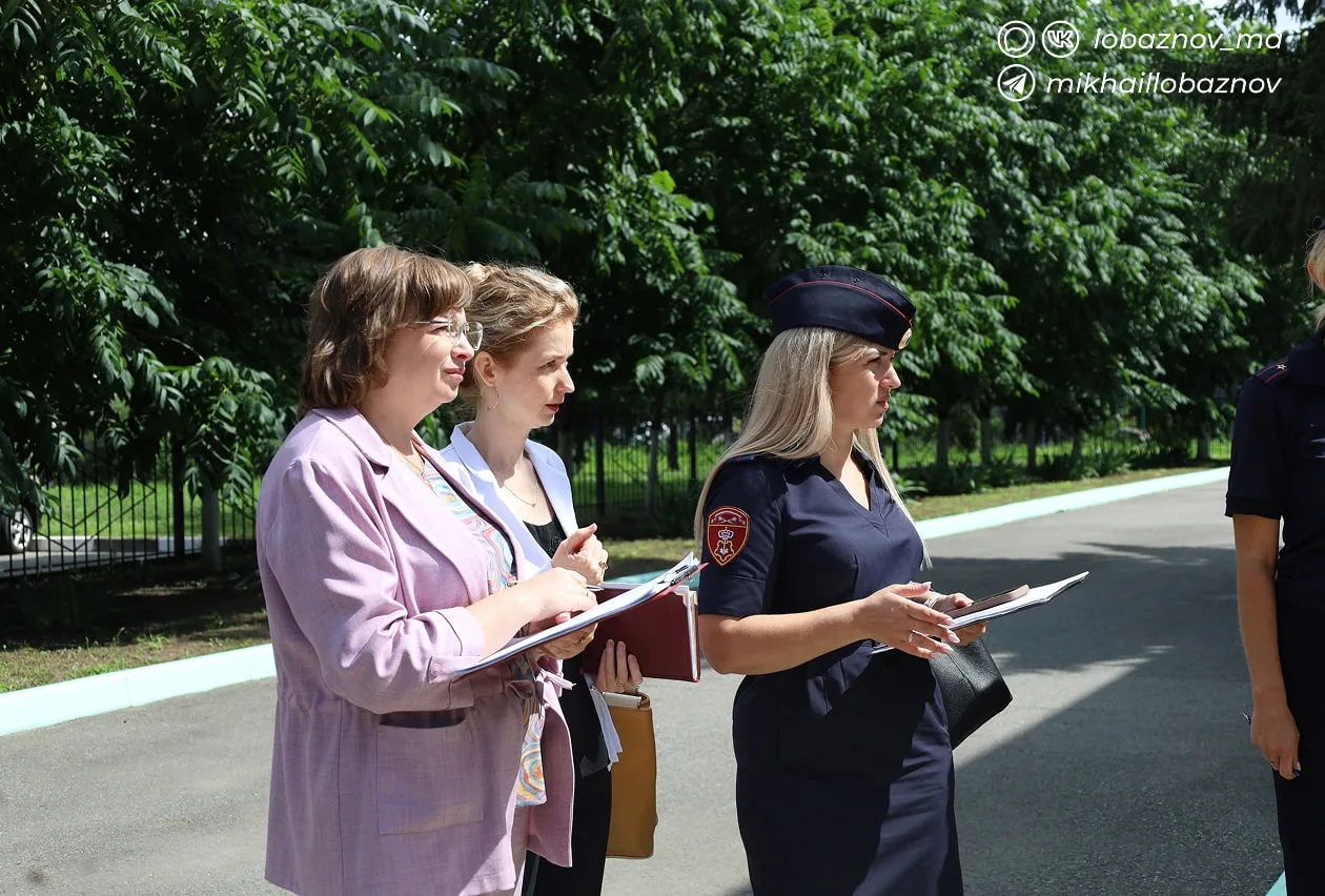 В округе началась проверка готовности образовательных организаций к новому 2026/2027 учебному году.

