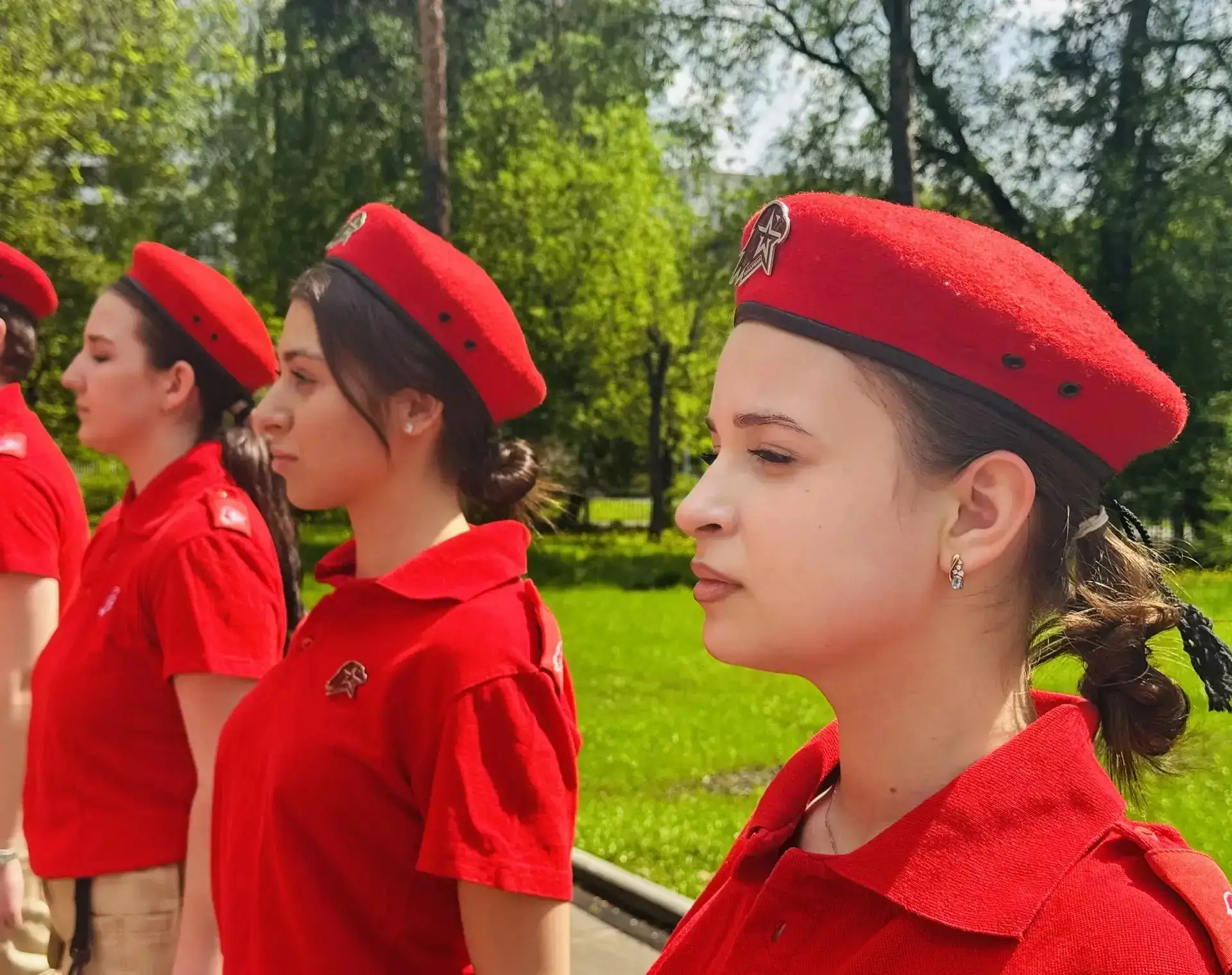 Отряд «МедОгонь» берёт высоту перед «Зарницей 2.0»  🏃 Готовность номер один — это не про громкие сло