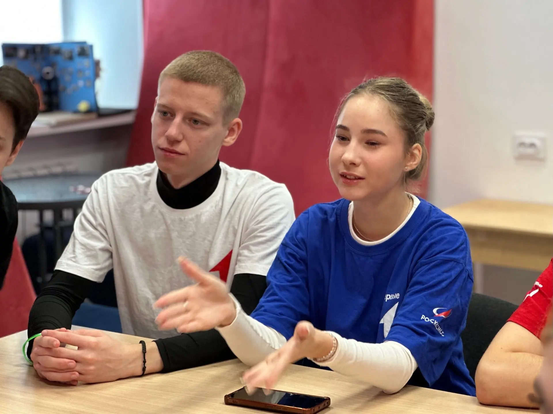 🤝«В единстве — наша сила»: состоялся телемост с Большегондырской школой