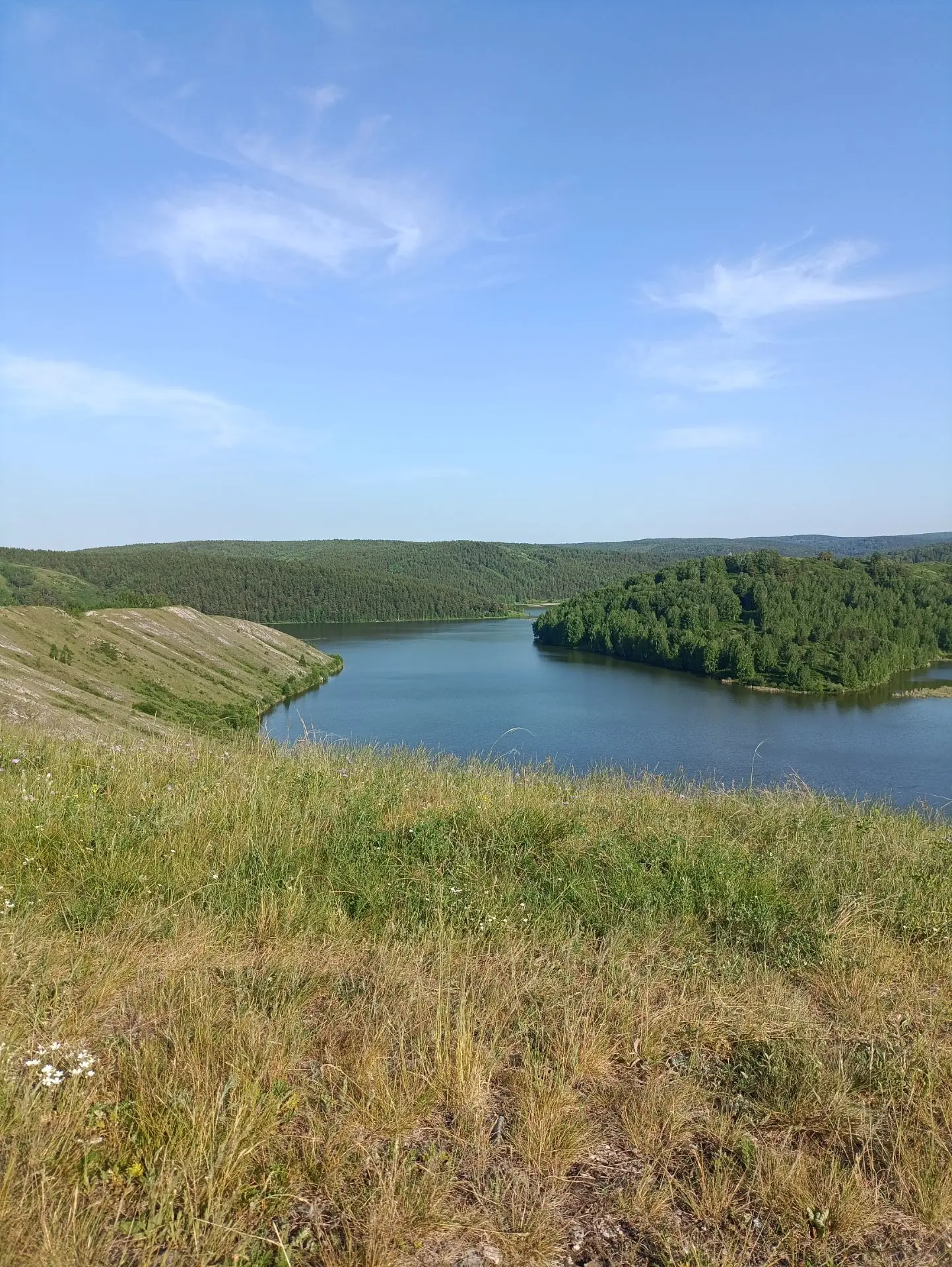 Доброе утро, Гурьевский округ!🌞

"Если каждый человек на кусочке своей земли сделал бы все, что он 