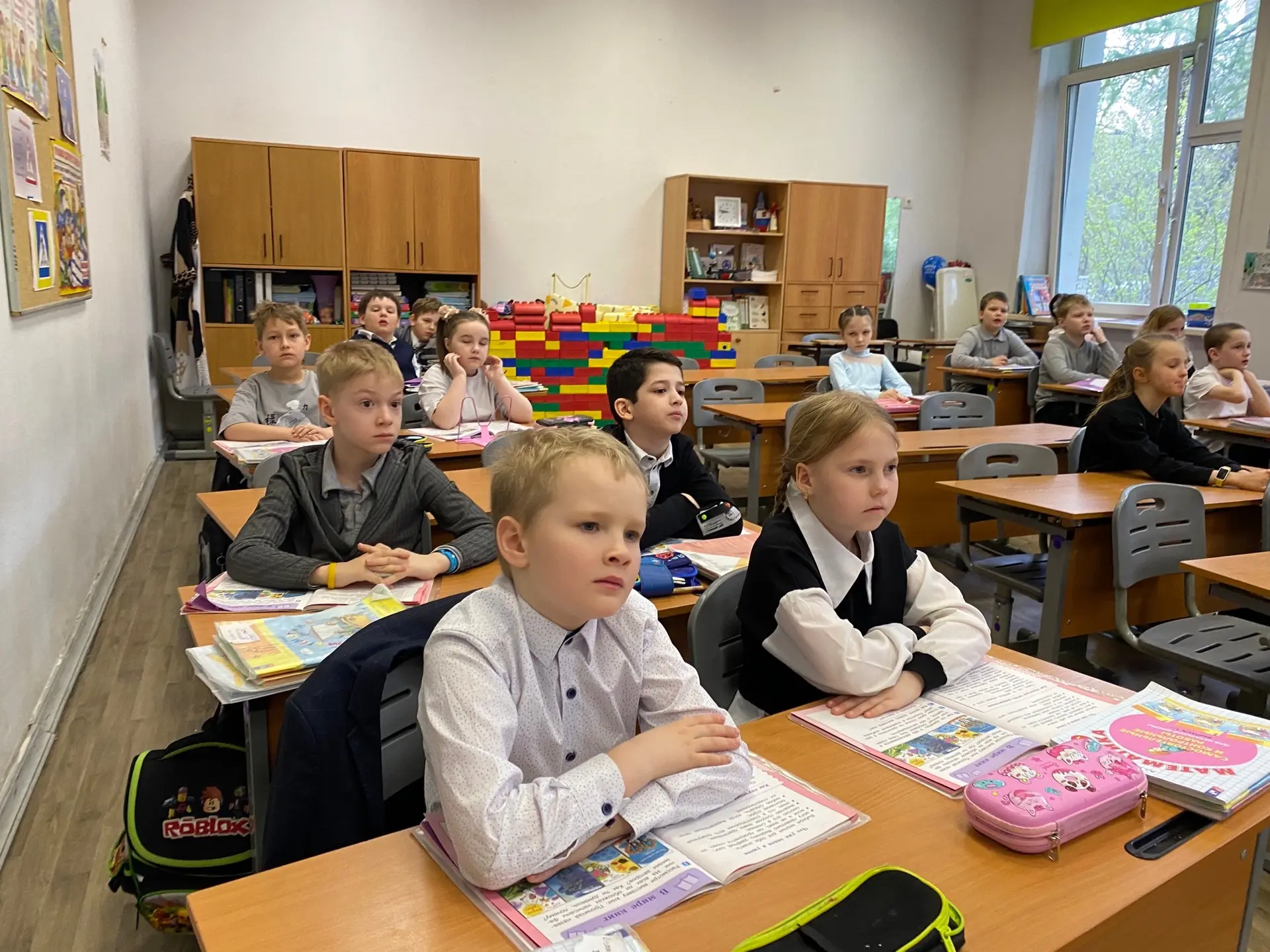 🎶Песни о войне   Разговоры о важном на этой неделе посвятили песням о войне.    🎖Занятие приурочено 