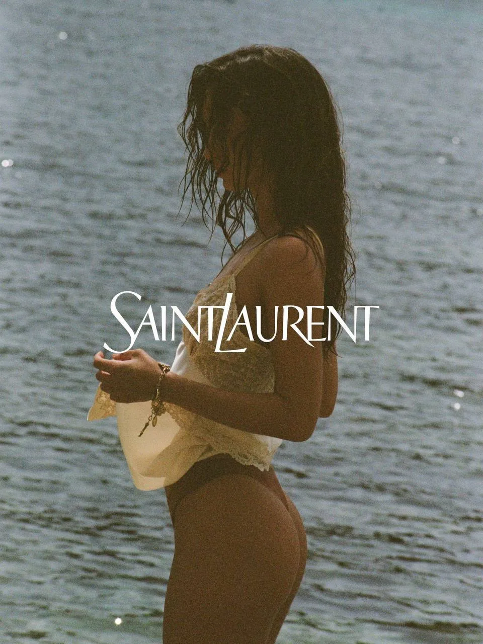 Ух… Вот это эстетика в каждом кадре! Смотрим на съемки из соцсетей Saint Laurent и заряжаемся на ост