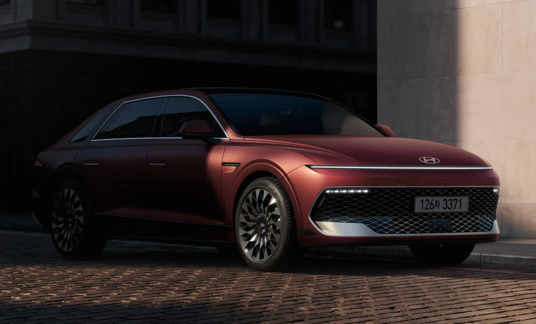 Hyundai представила обновленный Grandeur  Флагманский седан получил новый дизайн и полностью перераб
