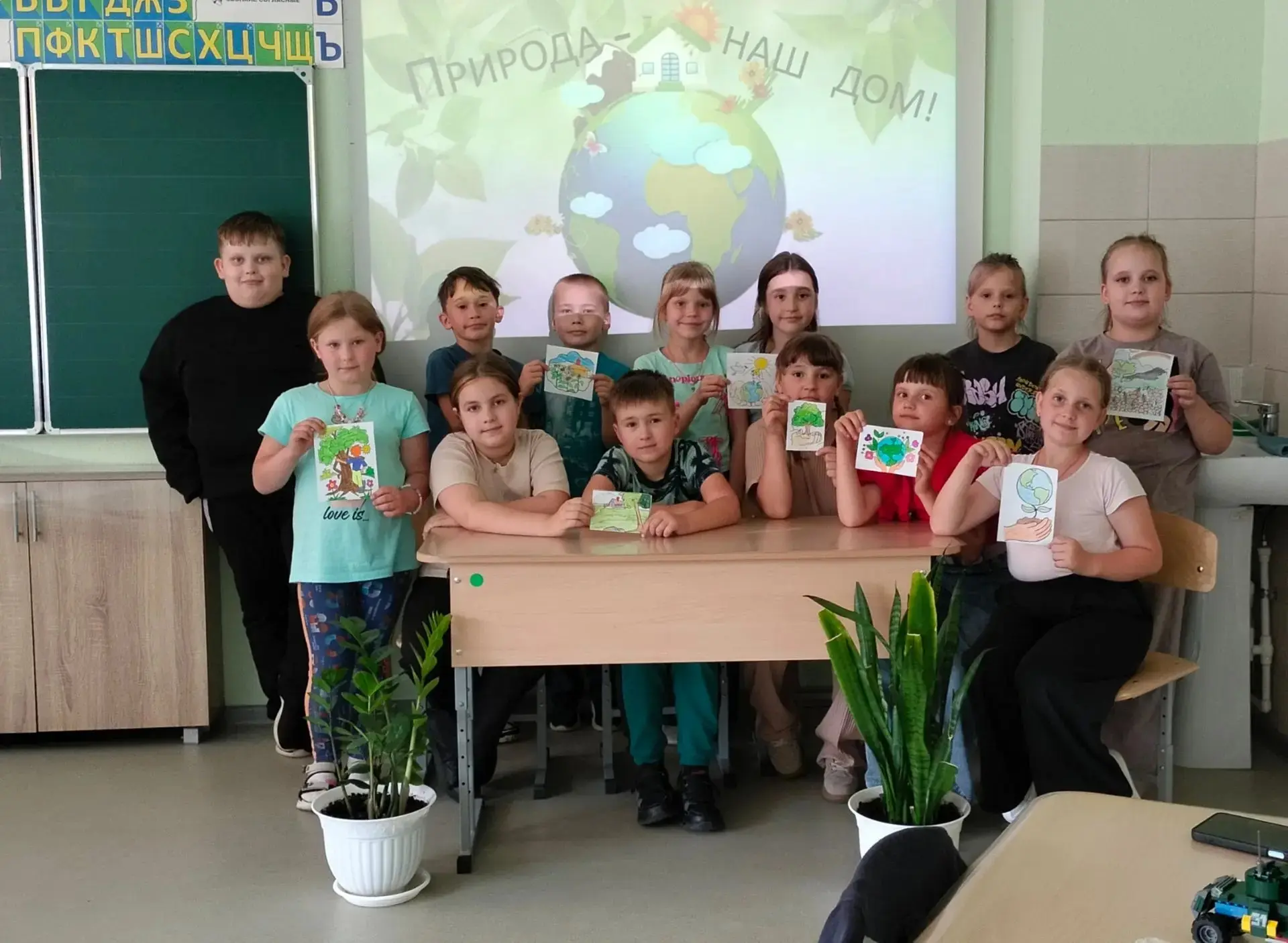 19 июня-День экологии в лагере МБОУДубровской №2 СОШ 🌿
Сегодня ребята:
💚 говорили о природе нашего