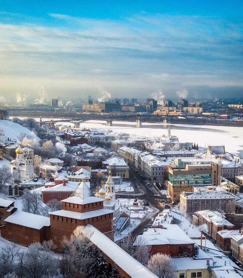 Пов: как ощущается 20 апреля в Нижнем Новгороде 🥶🥲  Братва, у вас как с погодкой? Гоу фотку в коммен