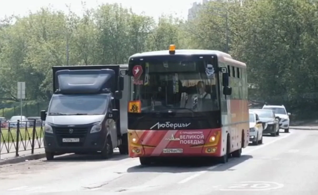 Школьники Люберец посетили памятные места на «Автобусе Победы» ⁣ 🚌 Учащиеся школы №26 приняли участи