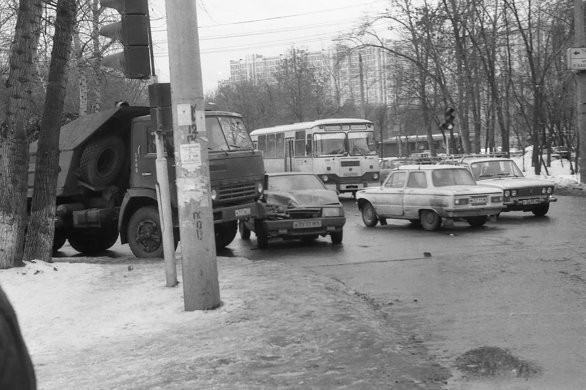 Март 1995 года. Авария на Осташковской улице.