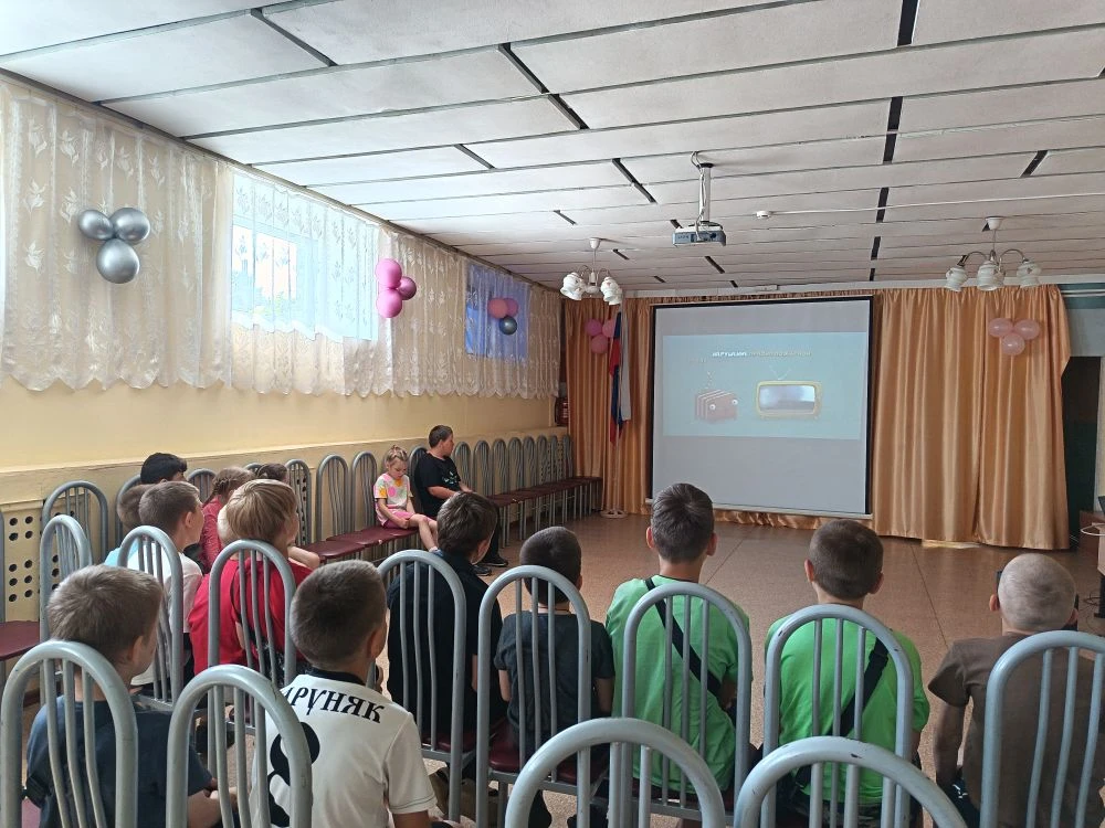 ✅ В летнем оздоровительном лагере прошла познавательная «пятиминутка безопасности», посвящённая прав