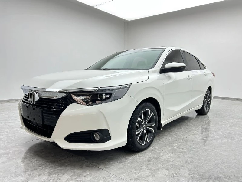 🚗 Honda Crider 2WD 180Turbo Luxury

Современный и надёжный автомобиль с кожаным салоном, панорамной