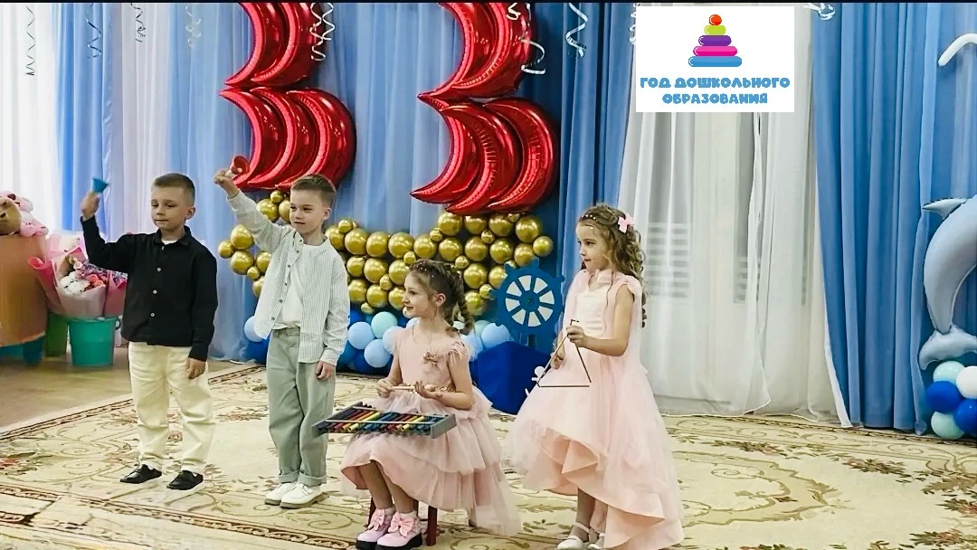НАШИ ВЫПУСКНИКИ